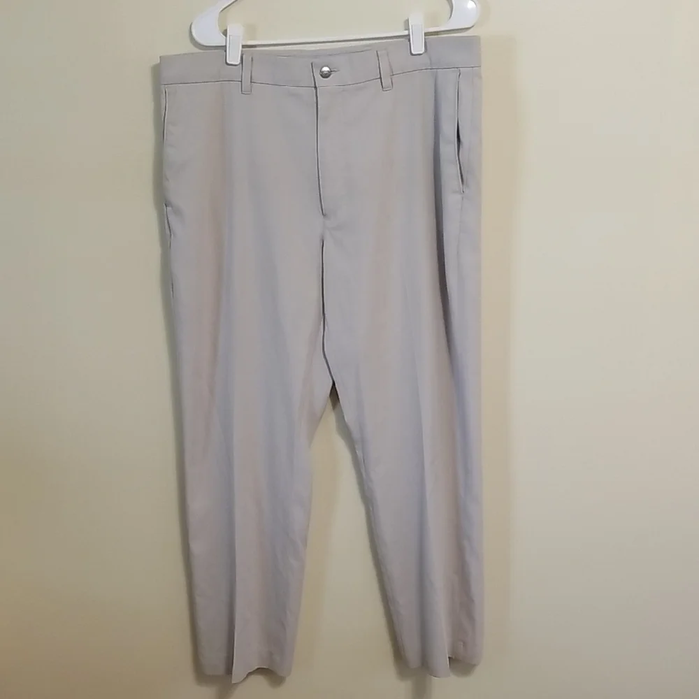 Callaway Men's Lightweight Tan Chino Golf Pants Athletic Wear Golfing Size 36x30